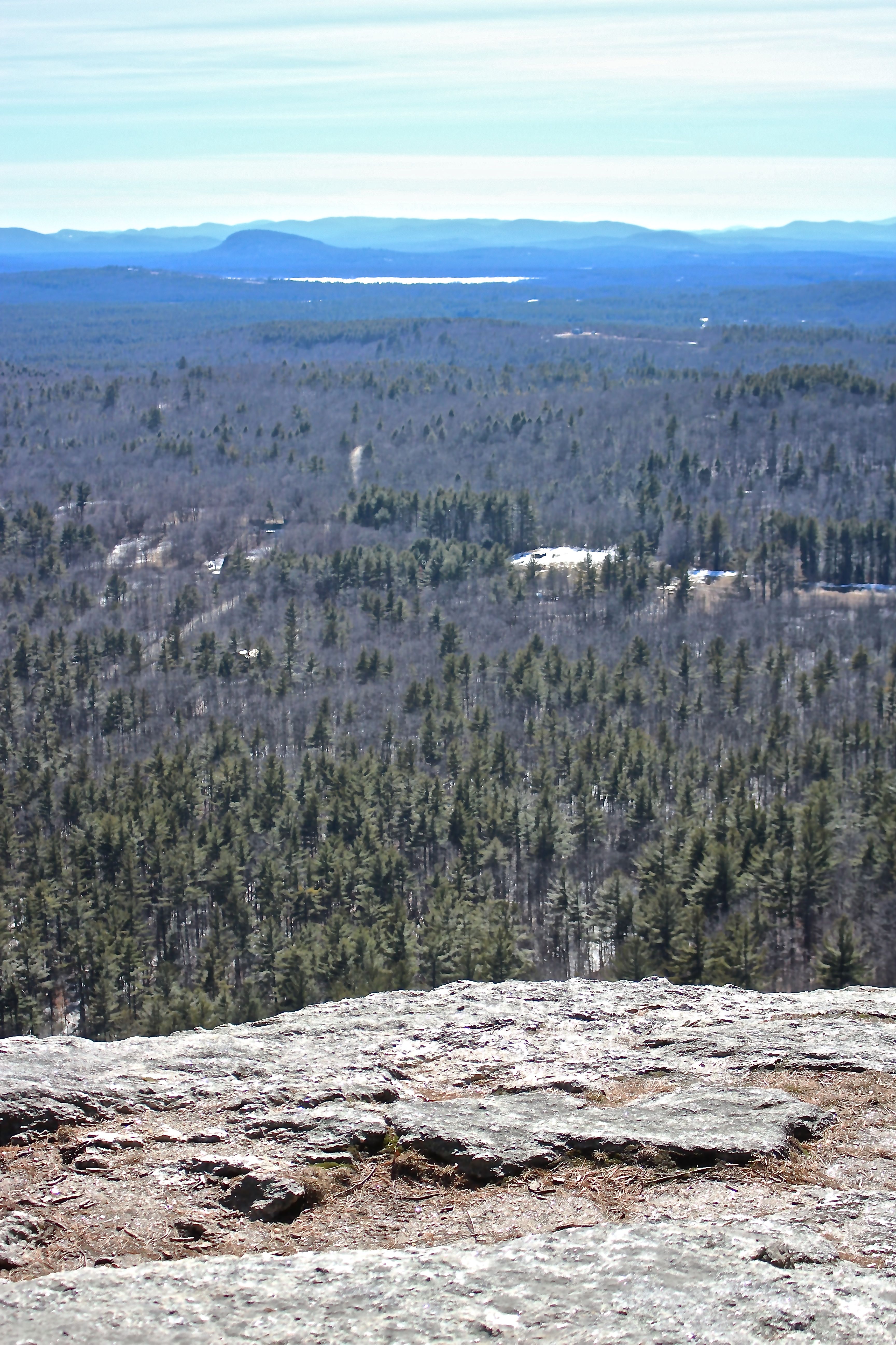 s-mount tom &amp; kezar pond