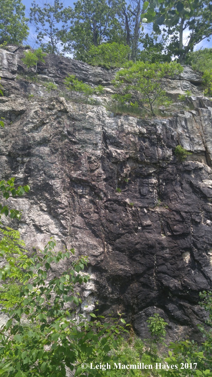 n-climing lower to quarry