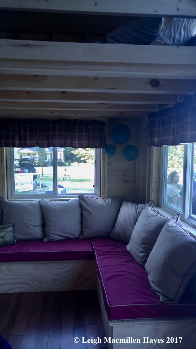 k8-couch and bunk above (1)