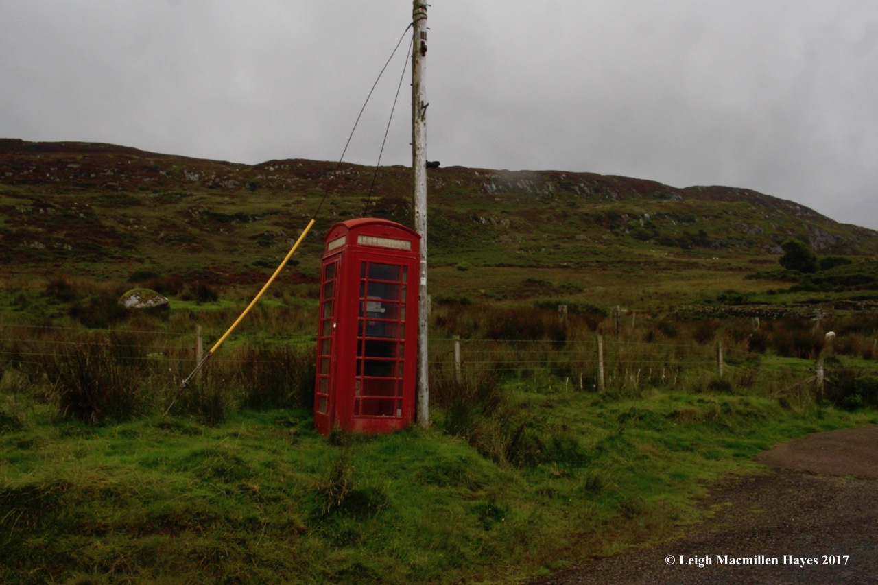s-phone booth by sween