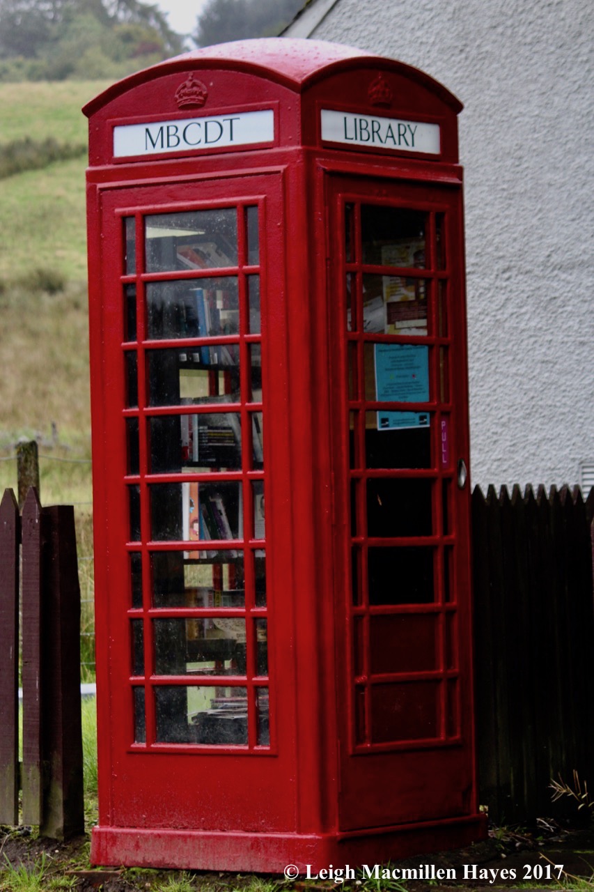 s-telephone booth library1