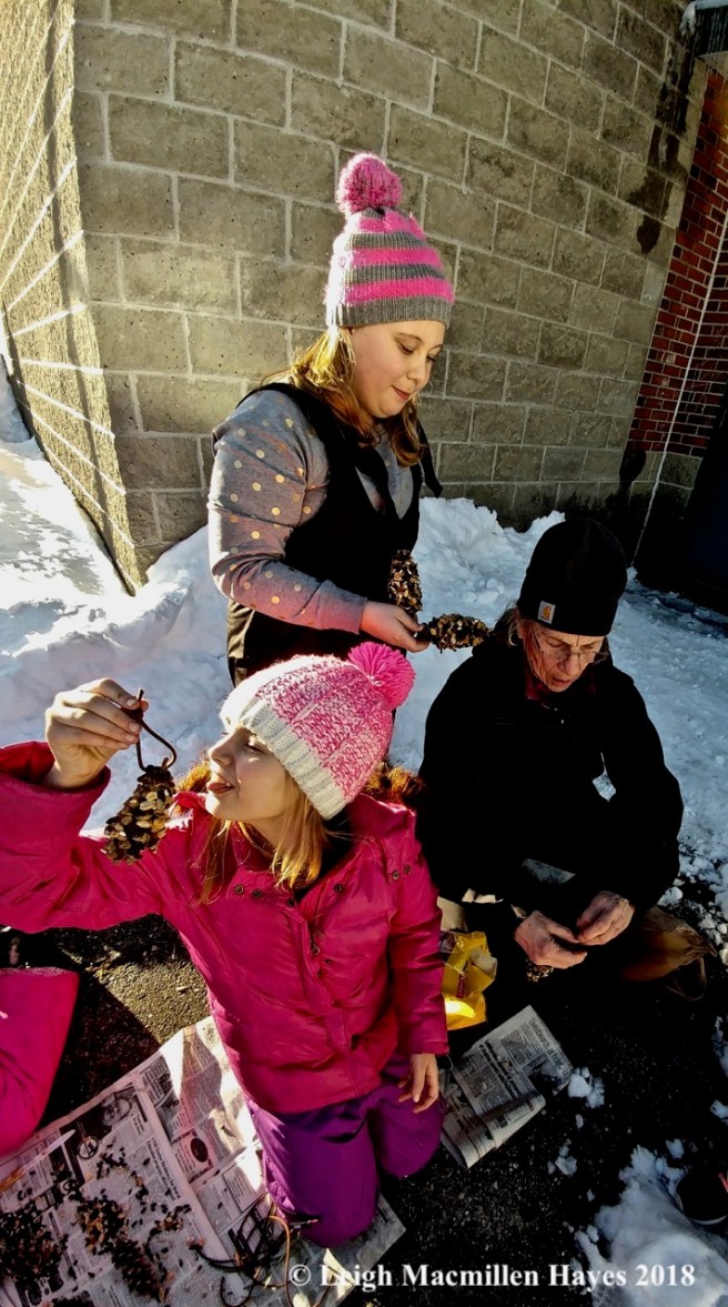 r20-finishing their creations