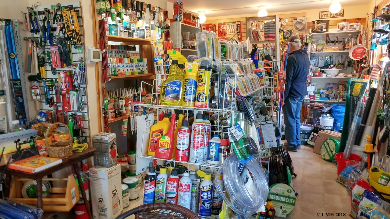 P25-DUFFY'S HARDWARE