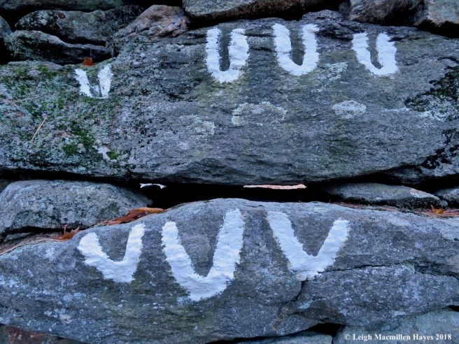 15-Drill marks and wedge marks